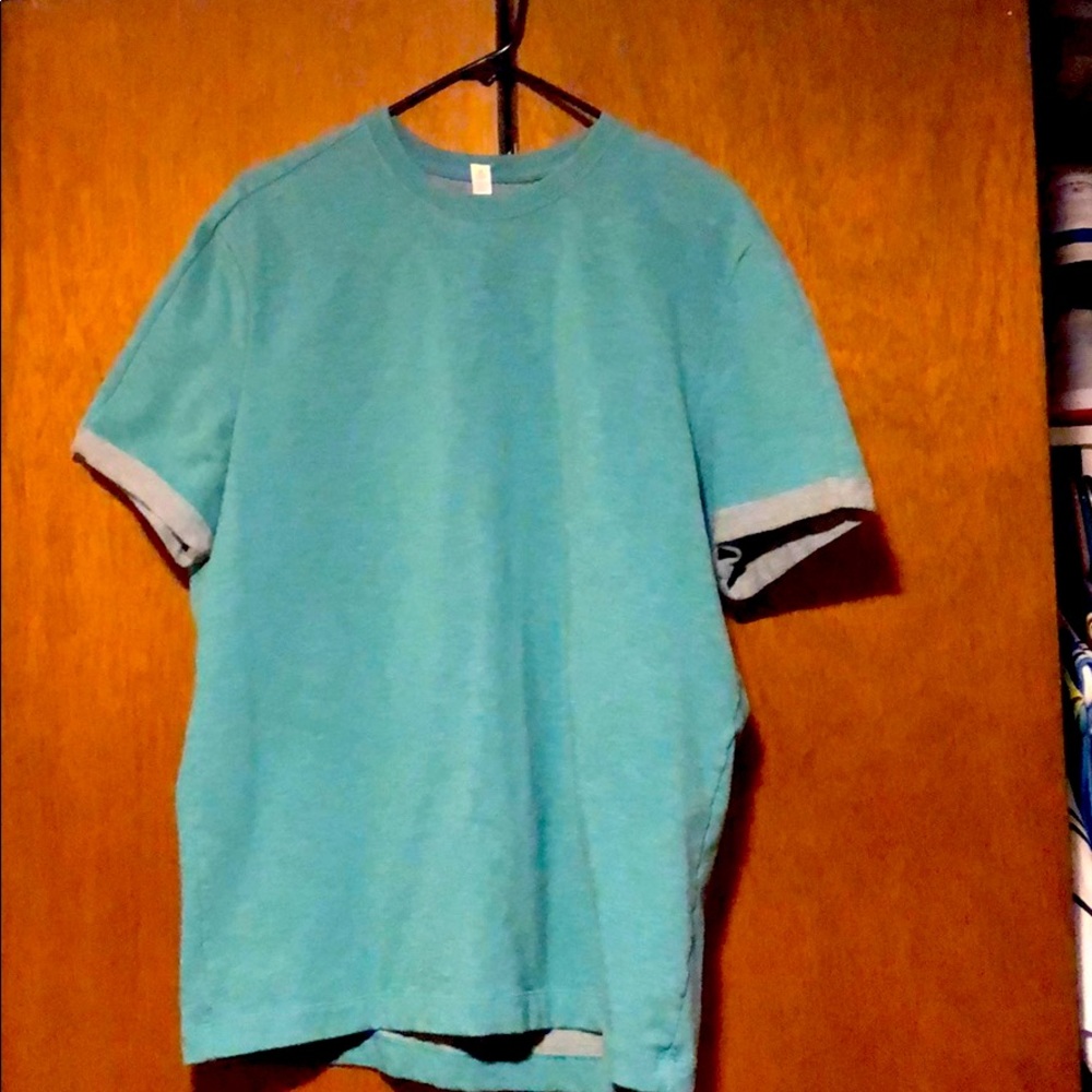 Mid weight crew neck shirt